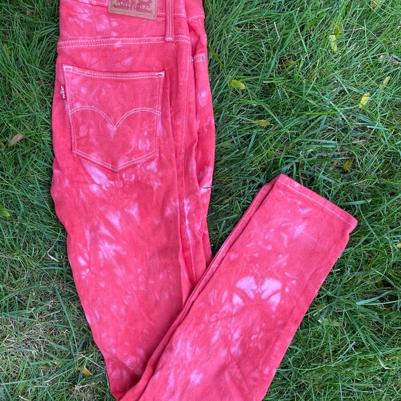 Levi Strauss Red Tye Dye Slimming Skinny Jeans Size US 27 - Picture 2 of 6